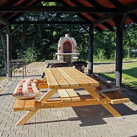 Rafaello Pokoje Goscinne Łagów Dış mekan fotoğraf
